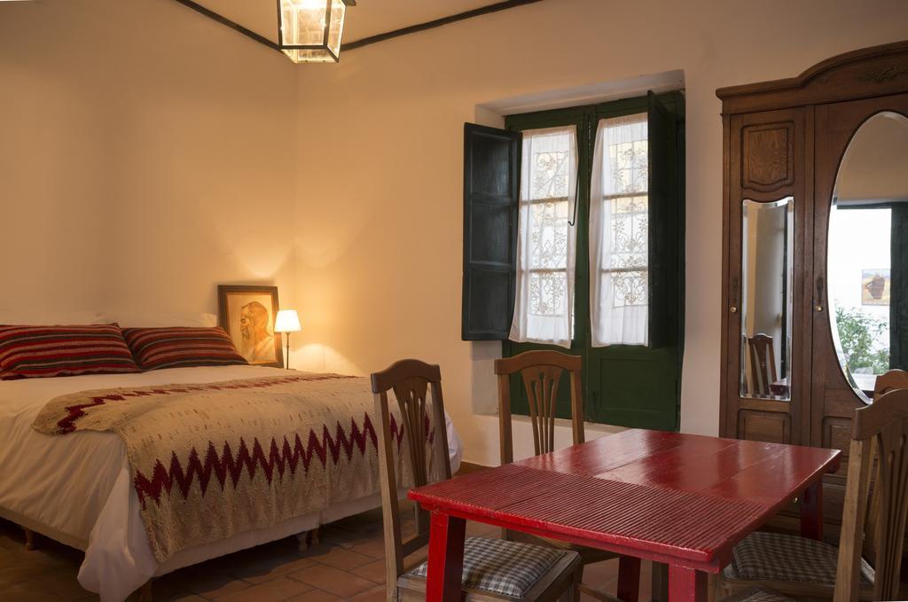 Cielo Arriba Casa Villa Humahuaca Szoba fotó